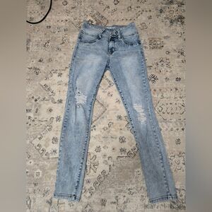 Light Wash Distressed Women’s Jeans - Wallflower Size 7
